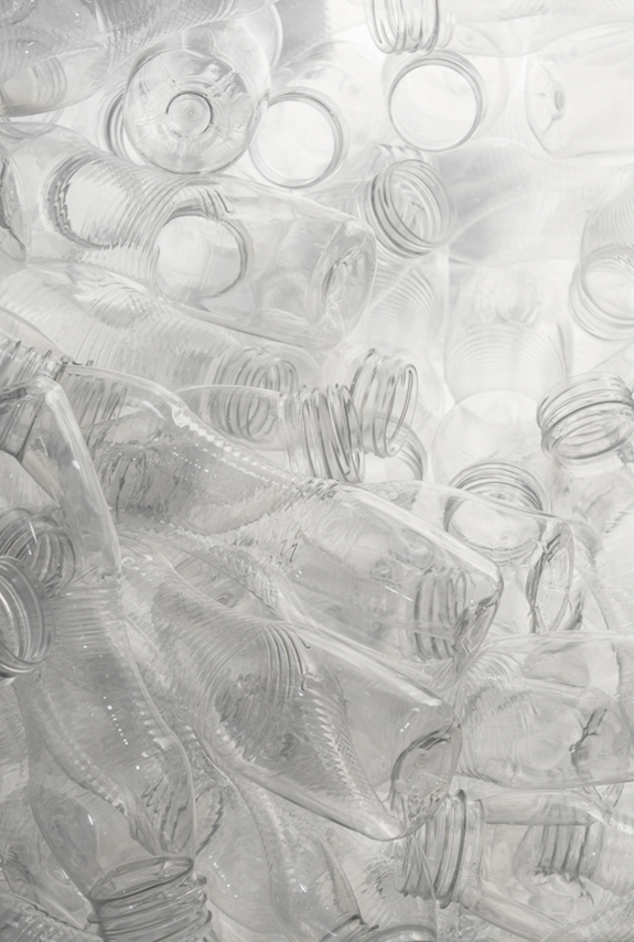 Fremstillet af brugte plastflasker